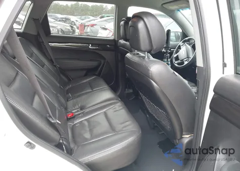 2012 Kia Sorento Lx z USA, uszkodzony, nr VIN 5XYKT3A62CG221523